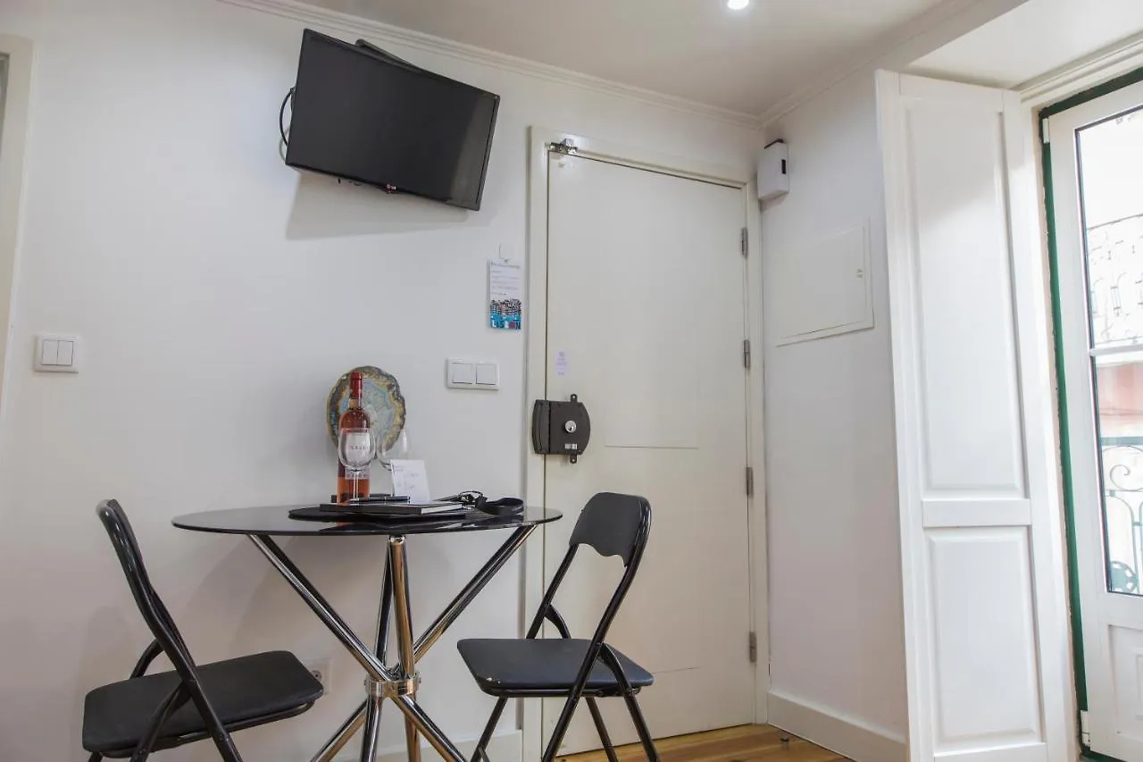 My Lovely Home In Alfama - With Ac Lisboa Daire