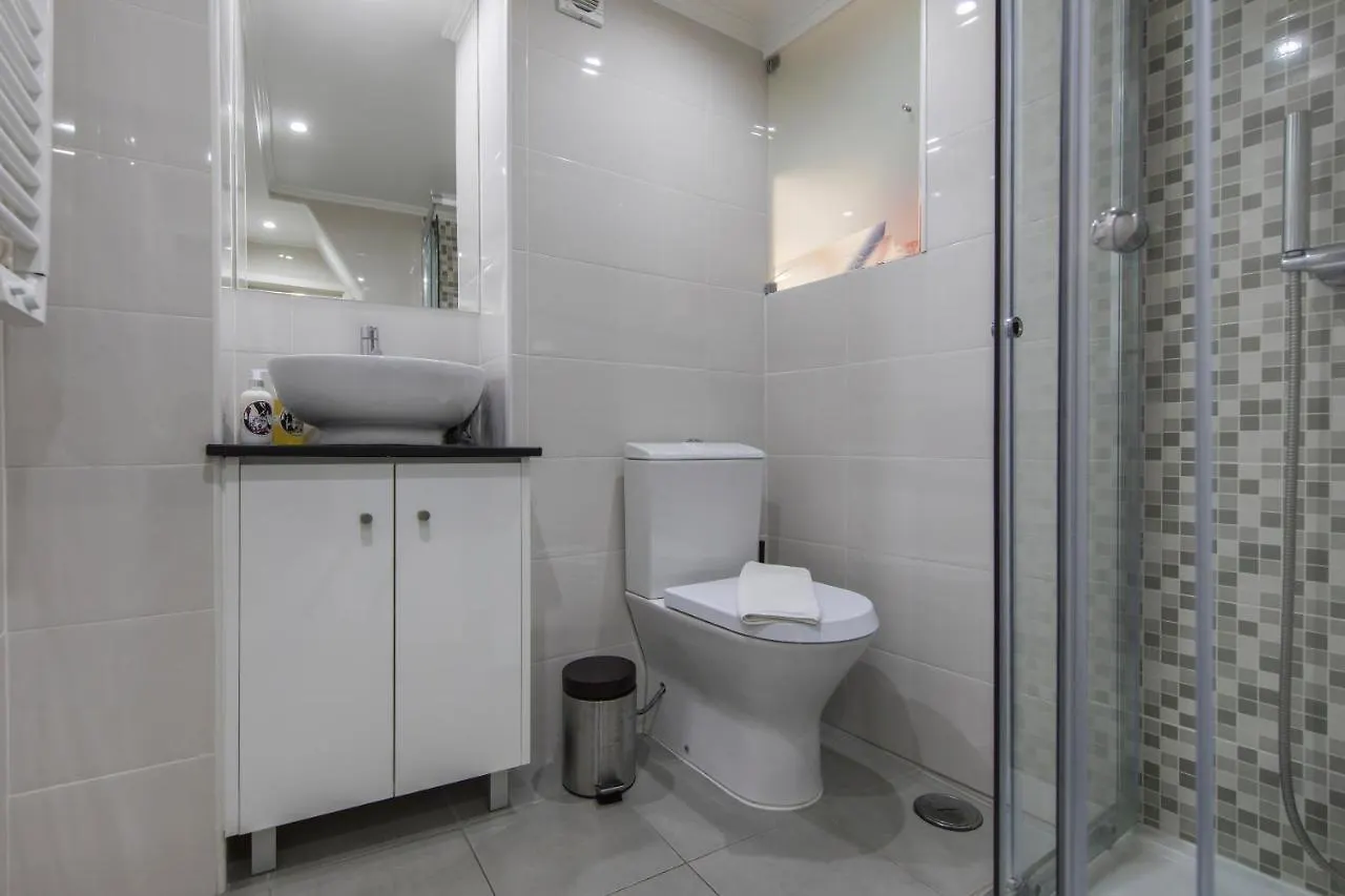 My Lovely Home In Alfama - With Ac Lisboa Apartman